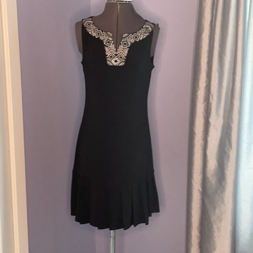 White House Black market dress size extra small Black with accent - Picture 5 of 7